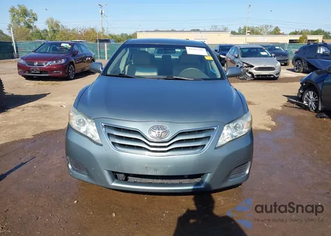 2011 Toyota Camry Le z USA, uszkodzony, nr VIN 4T1BF3EK2BU716957